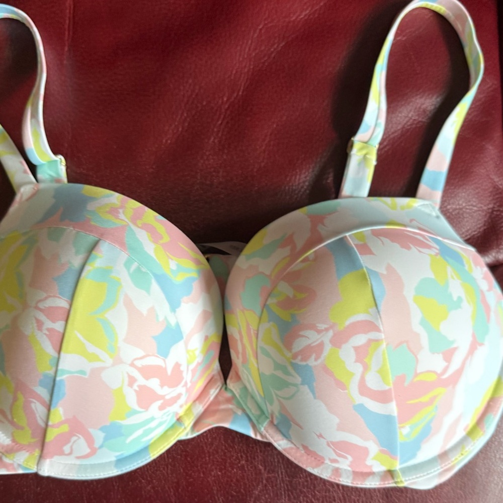 New VS 40C swim bikini top